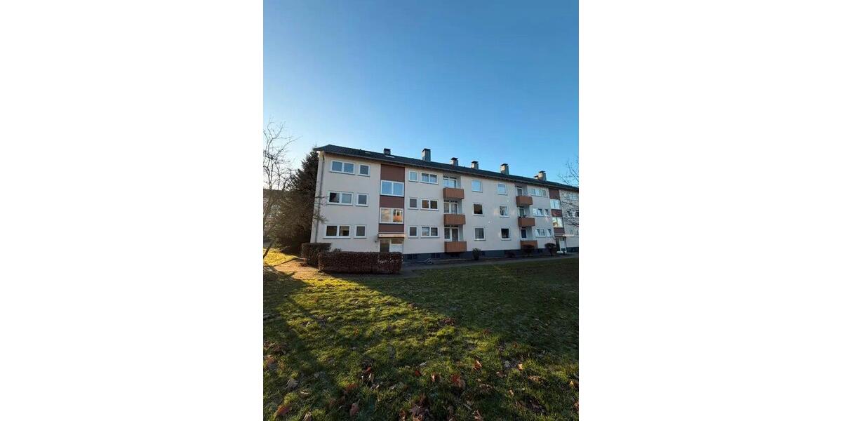 Etagenwohnung Lage - 3 Zimmer, 75 m&sup2;, 110.000&euro; | Angebot:27474957