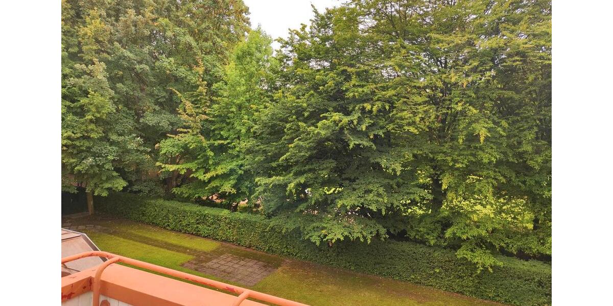 Dachgeschoßwohnung Bielefeld Schildesche - 3 Zimmer, 76 m&sup2;, 233.000&euro; | Angebot:27406461