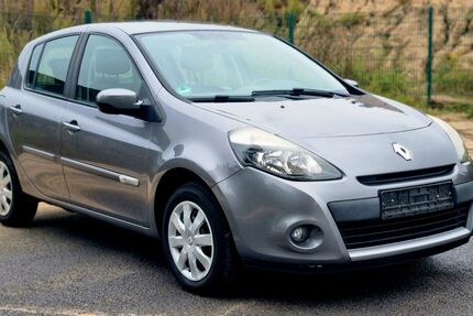 Renault Clio 149.000 km 3.490 &euro; Bielefeld 33649