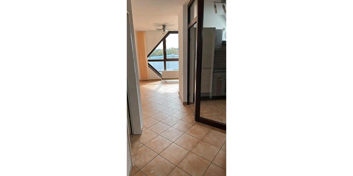 Dachgeschoßwohnung Enger - 2 Zimmer, 51 m&sup2;, 109.000&euro; | Angebot:27438492