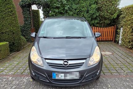 Opel Corsa 203.808 km 1.950 &euro; Halle 33790