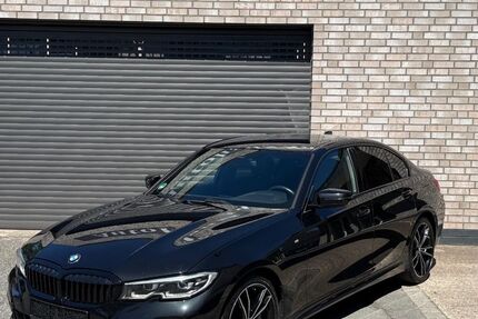 BMW 330 180.000 km 24.999 &euro; Rheda-Wiedenbrück 33378