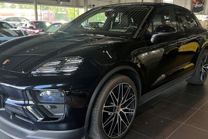 Porsche Macan 8.795 km 87.900 &euro; Bielefeld 33719