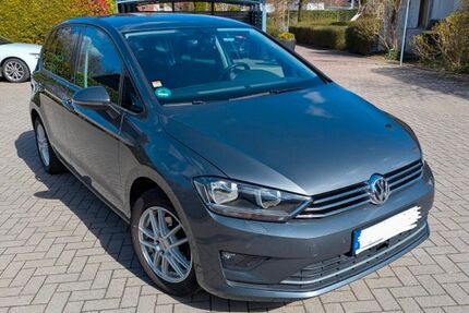 VW Golf Sportsvan 110.000 km 9.600 &euro; Bielefeld 33739