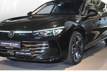 VW Passat Variant 4.900 km 62.490 &euro; Bielefeld 33689