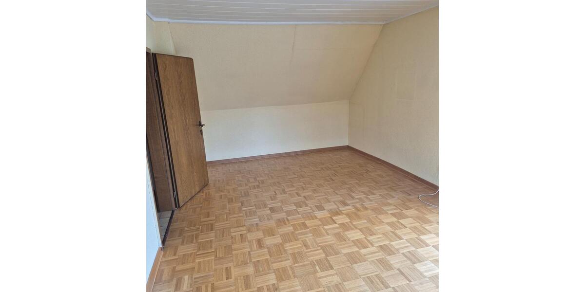 Einfamilienhaus Gütersloh - 8 Zimmer, 180 m&sup2;, 620.000&euro; | Angebot:27428611