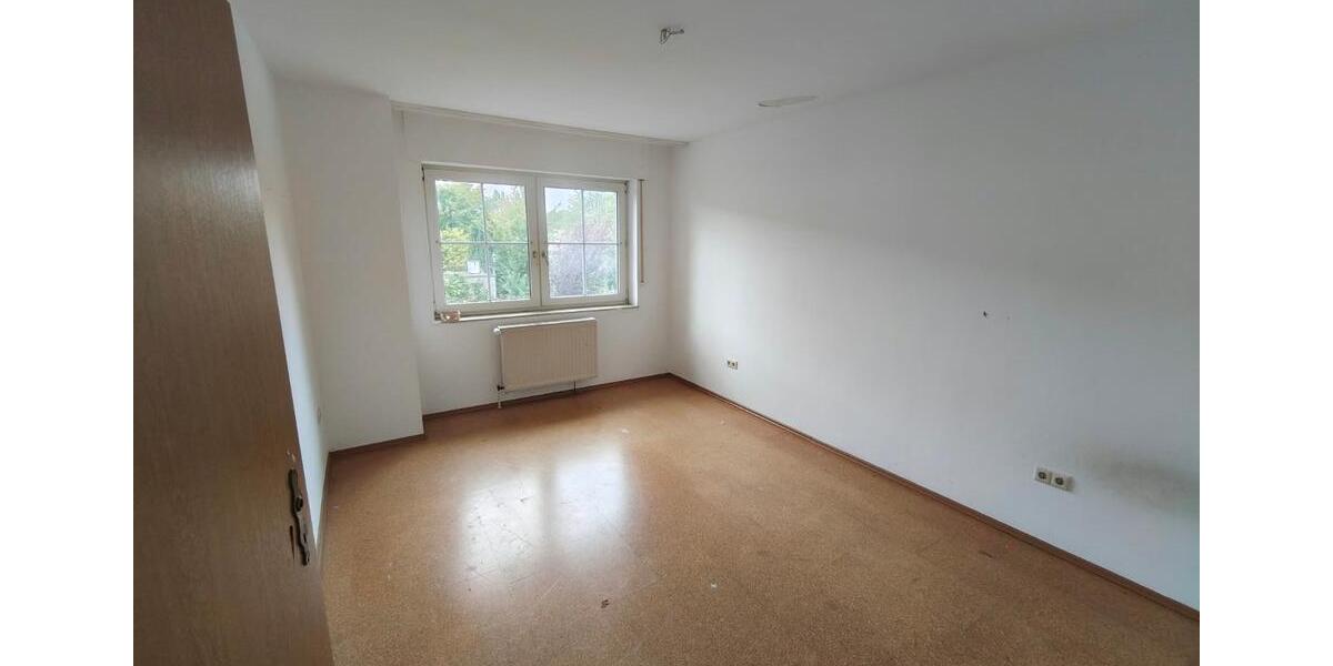 Reihenhaus Bielefeld Schildesche - 6 Zimmer, 138 m&sup2;, 349.000&euro; | Angebot:27450608