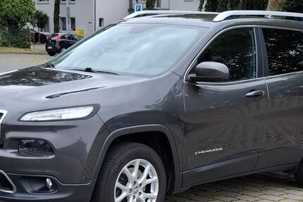 Jeep Cherokee 131.600 km 11.200 &euro; Gütersloh 33330
