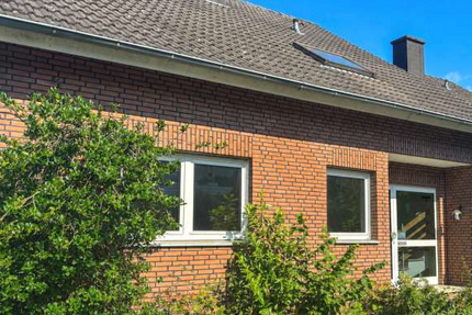 Haus Gütersloh - 5 Zimmer, 125 m&sup2;, 215.000&euro; | Angebot:27209386