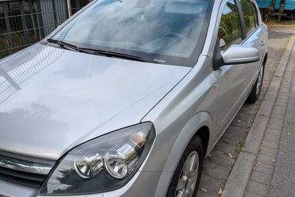 Opel Astra 194.000 km 2.250 &euro; Enger 32130