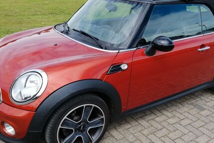 Mini Cooper D Cabrio 130.000 km 6.950 &euro; Enger 32130