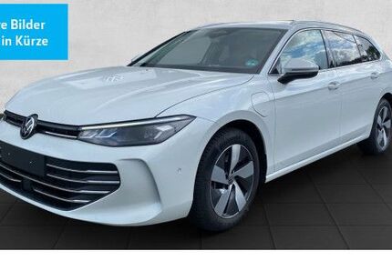 VW Passat Variant 15.791 km 41.680 &euro; Bielefeld 33699