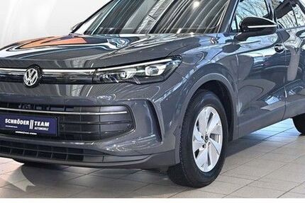 VW Tiguan 9.500 km 41.980 &euro; Verl 33415
