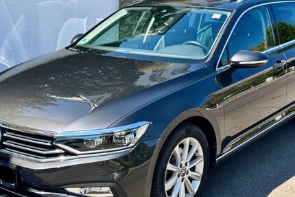 VW Passat Variant 84.300 km 20.700 &euro; Bielefeld 33615