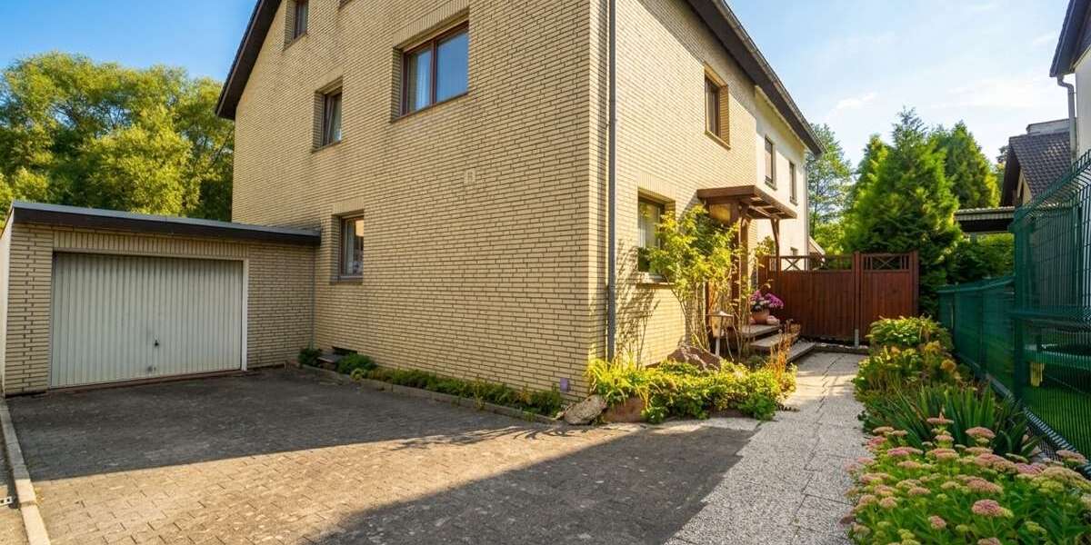 Einfamilienhaus Bielefeld / Schildesche Schildesche - 5 Zimmer, 195 m&sup2;, 475.000&euro; | Angebot:27469026