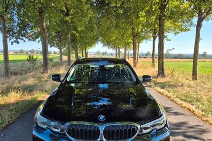 BMW 320 92.000 km 22.400 &euro; Lippstadt 59558